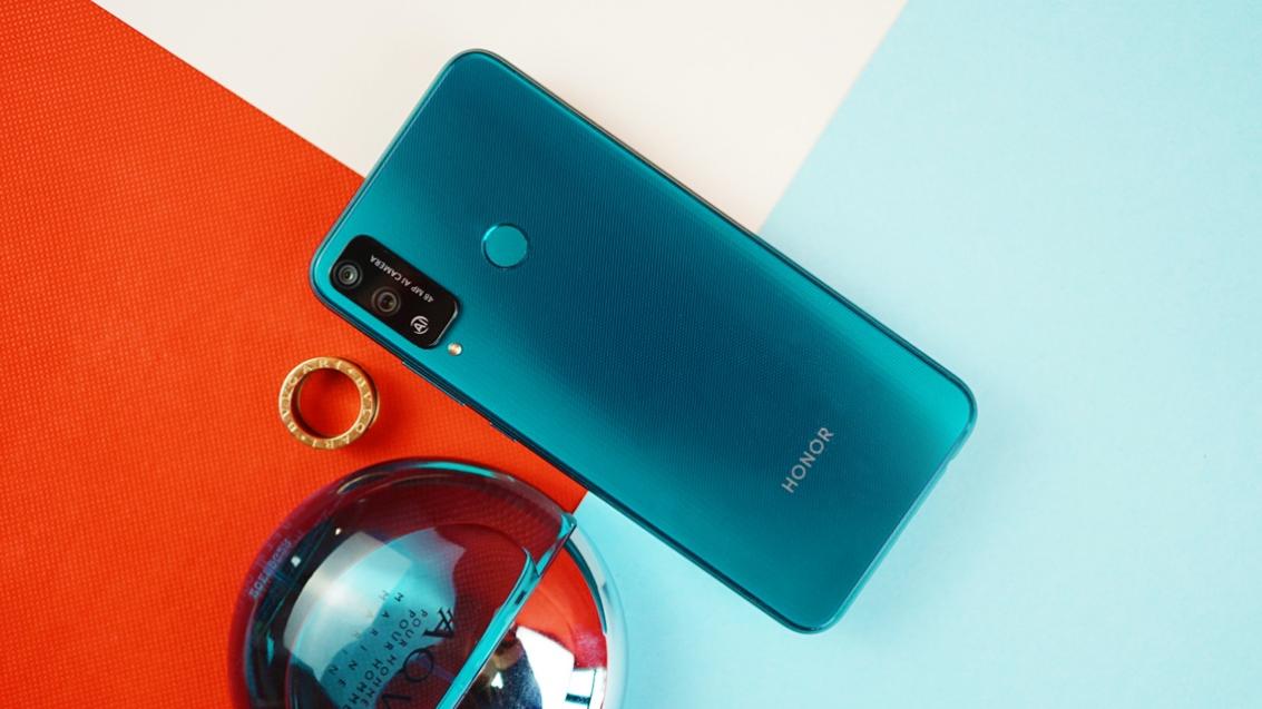 荣耀Play4T深度体验：价格与体验的最优解，荣耀做到了