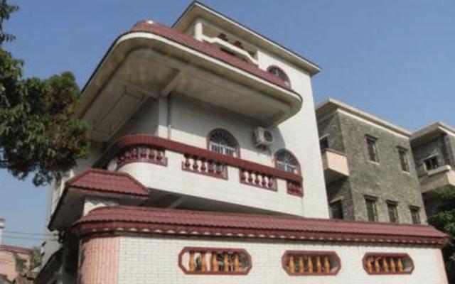 年薪千万的易建联涉足商业圈获得新职业在鹤山老家修别墅