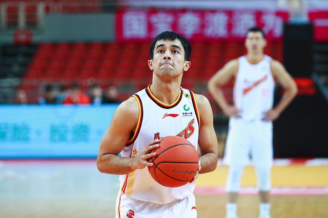 阿尔斯兰:八一男篮第六人,在质疑中成长,未来还能更进一步吗