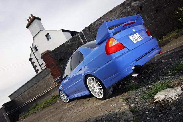 原汁原味jdm三菱evo6cp9a