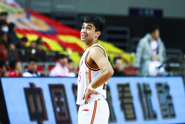 阿尔斯兰:八一男篮第六人,在质疑中成长,未来还能更进一步吗