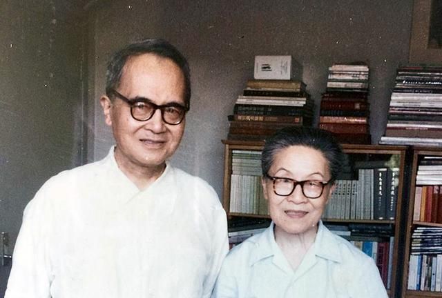 "江苏教授"钱钟书:国文,英语俱佳|清华大学|钱钟书|国文_新浪新闻