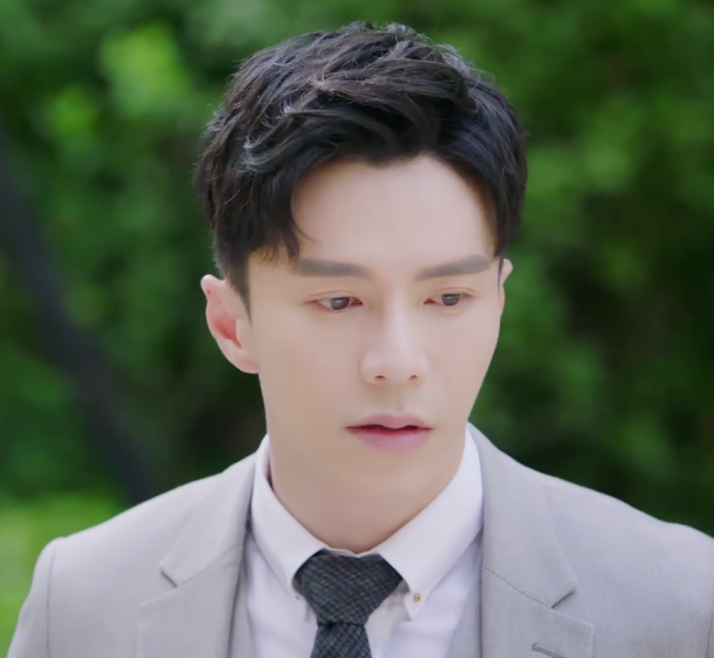 《楼下女友请签收》:言情剧中的霸总设定,如何过时边缘化?