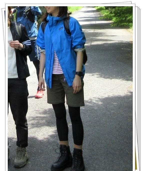 春天爬山穿什么衣服合适 爬山穿什么衣服合适-第2张图片-潮百科