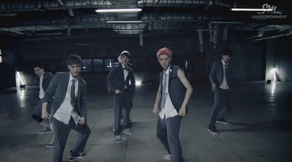 exo《咆哮》到底多厉害?sm靠它买了楼,作词人靠它躺着挣钱