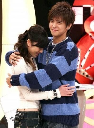 6段恋情黑料不断,最过分是抢兄弟女人|周采诗|罗志祥|周扬青_新浪新闻