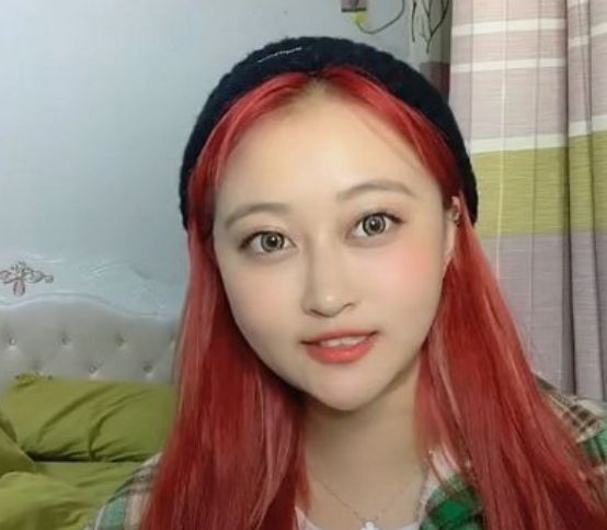 首先说说美琪,小魔仙凌美琪的扮演者是孙侨潞,如今的孙侨潞并没有继续