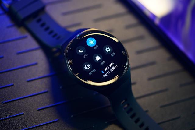 华为watch gt 2e评测:两周超长续航,100种运动模式很给力__财经头条