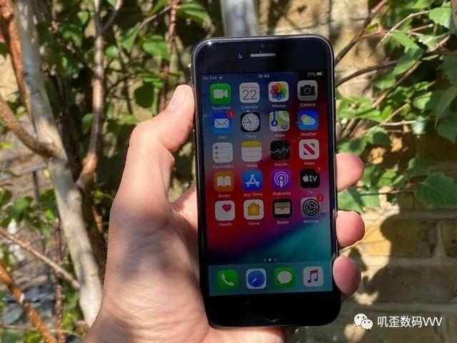 Iphone se2 аккумулятор