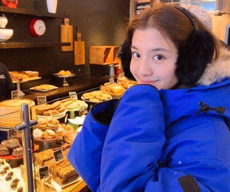 周扬青"庆祝"自己单身,好友吴千语连忙转发,欲为其"招亲"?