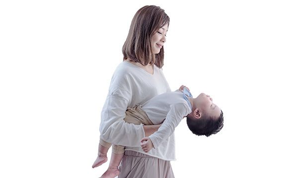 2种错误抱宝宝的姿势,千万不能做!