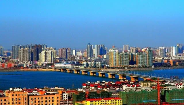 宜昌gdp2020最新公布_湖北省的2020年前三季度GDP出炉,追上湖南还需多久?