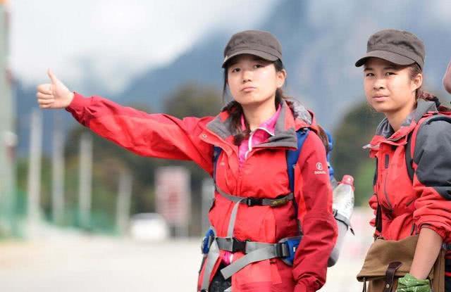 川藏线上的穷游女,为何名声变得越来越差,司机:她们实在太过分