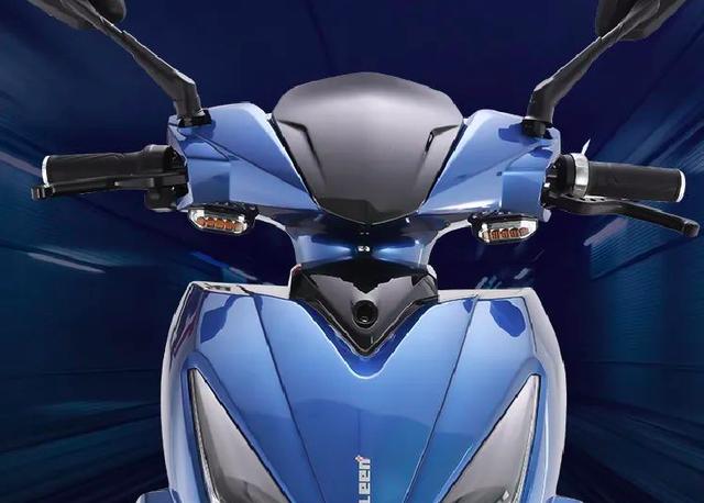 这款电动车最高速度85km/h,续航可达100公里,号称两轮小钢炮!