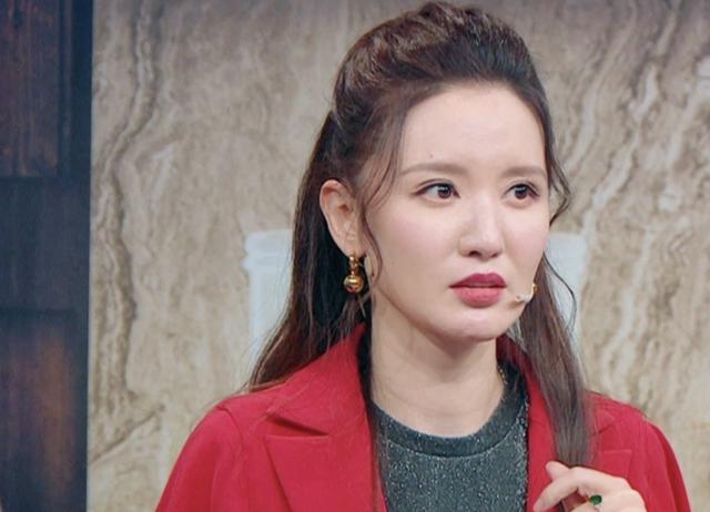 张萌分享做制片人经历:为留下一个演员求了5次,送剧本追到机场