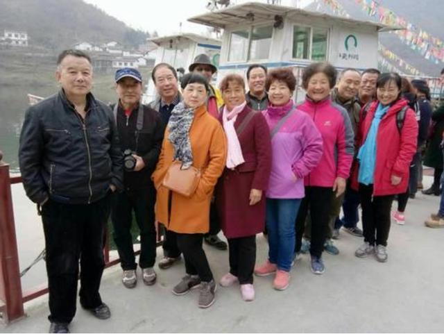 为啥跟团旅游很便宜,旅行社不怕亏本 吗?|游客|导游|旅行社_新浪新闻