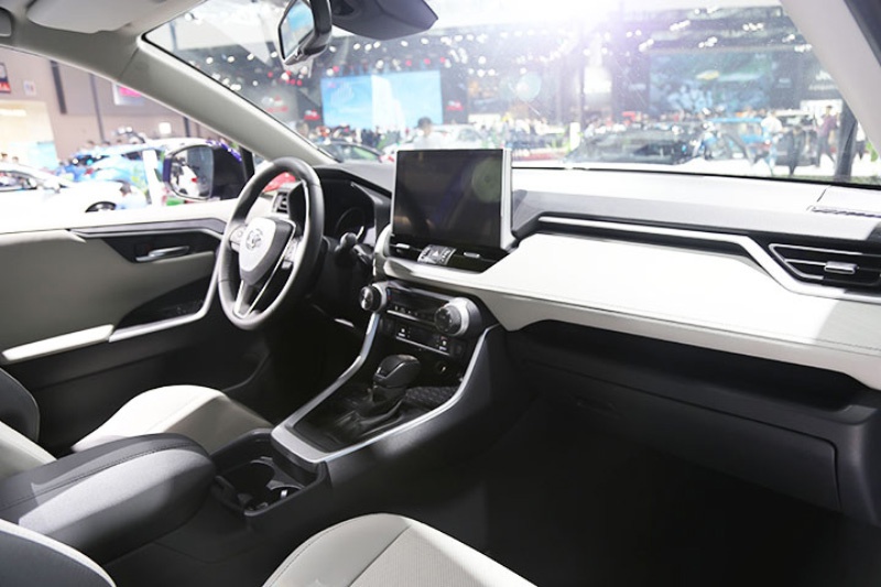 售价17.18万元起 广汽丰田威兰达现已到店