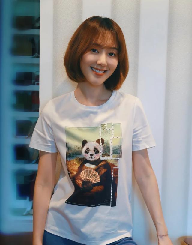 前脚遭央视裁员,后脚深陷情感丑闻,著名主持人王冠被迫退场