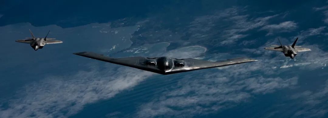 代表人类隐身飞机的巅峰单价高达24亿美金的b2有多少黑科技