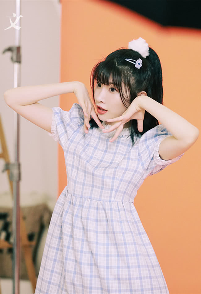 爆胎草莓粥是《创3》腰最细的?穿起短装那刻,男生都想要她出道