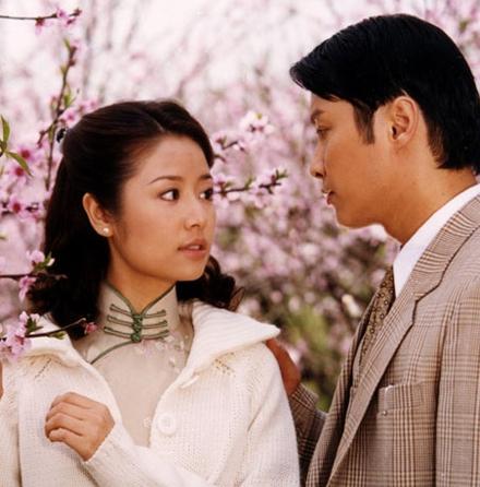 《半生缘》:林心如的扮相太惊艳,每一套衣服都那么的得体美丽