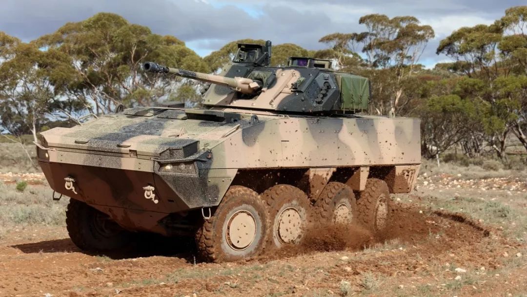 在这个驱动下推出了今天的芬兰帕提亚amv 8×8