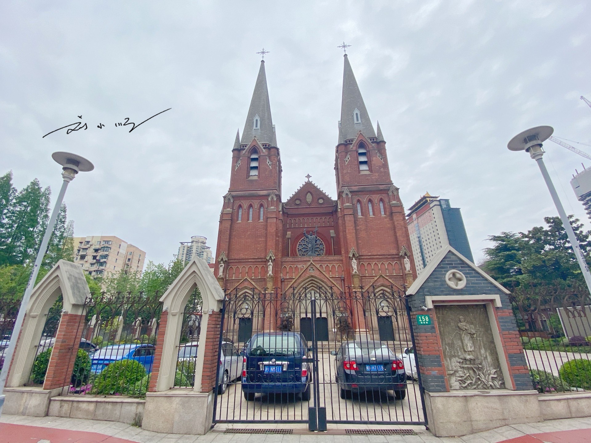 上海"最美"天主教堂,充满欧洲风情,还是全国重点文物保护单位