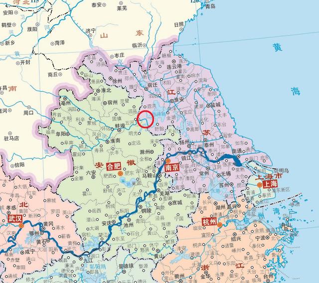 下面地图上面有江苏省,安徽省两个省,红圈的地方就是滁州市,宿迁市