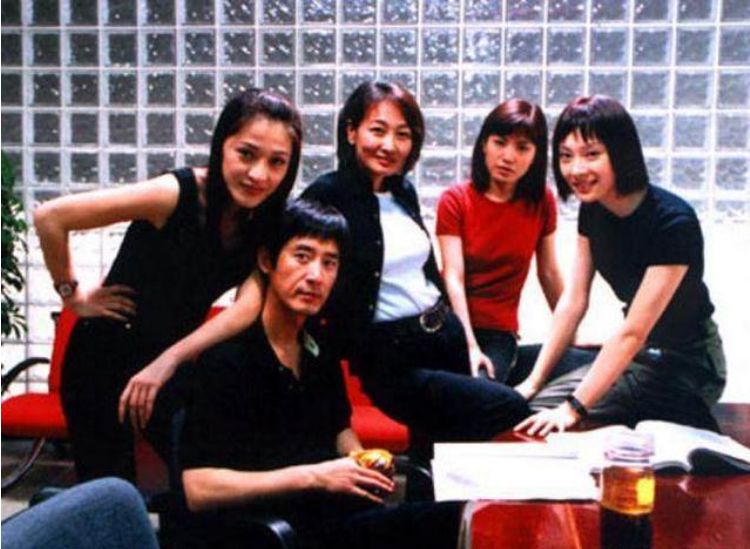 他当歌手出道,唱歌不红改行演戏,小有成绩后再当主持人|马跃|主持人