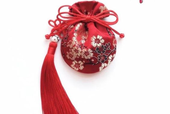 四个锦囊,你想打开哪个?测出你爱人对你的忠诚度是多少