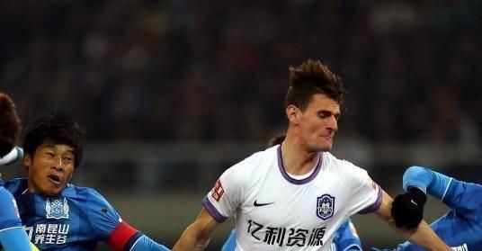 醋坛子倒了!前中超外援炮轰来中国没挣到钱