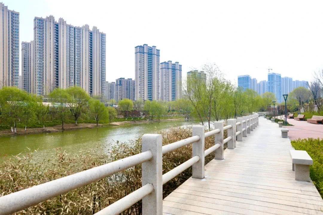 济南最长沿河景观带"五一"正式亮相