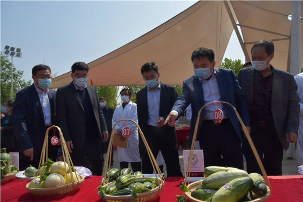 山东省临沂市河东区举行消费扶贫助力脱贫攻坚公益活动