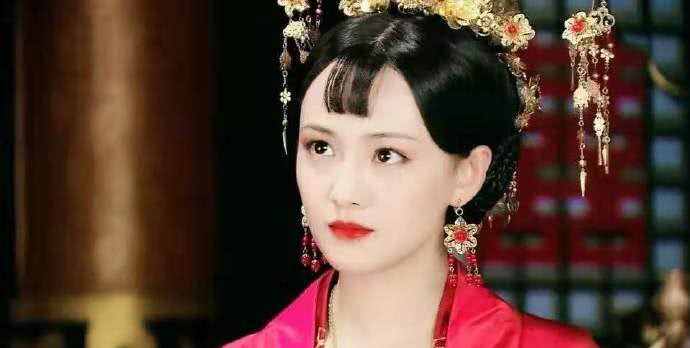 太平公主秘史》郑爽灵气逼人,红色嫁衣美呆了,让人一眼沦陷