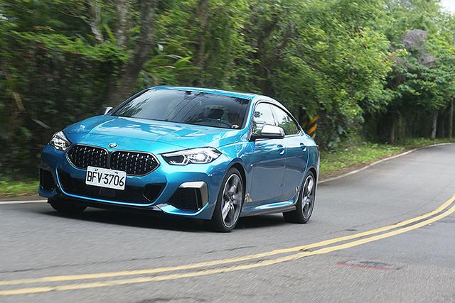 修理奔驰CLA真有谱？试驾宝马M235i GC