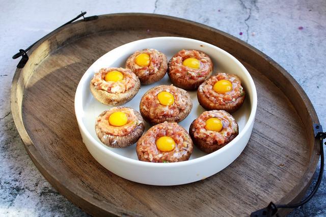 鲜味鹌鹑蛋肉酿香菇,菇香肉嫩蛋滑,汤鲜味美,营养颜值双满分