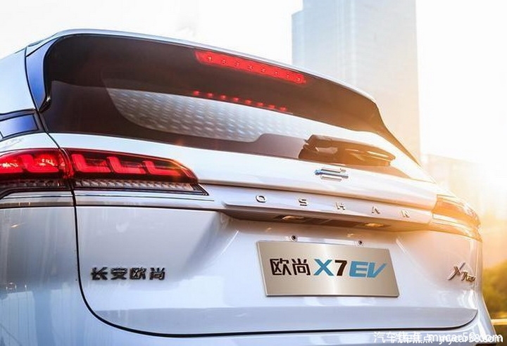 补贴后16.99-18.99万元，长安欧尚X7 EV开启预售
