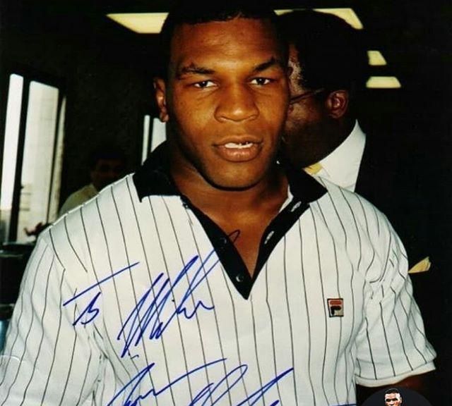 拳王泰森当年3次击倒传奇人物,兑现了14岁时的复仇诺言