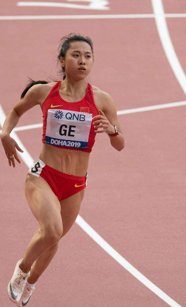 中国最美女飞人腿部拉伤,百米11秒04曾称霸亚洲