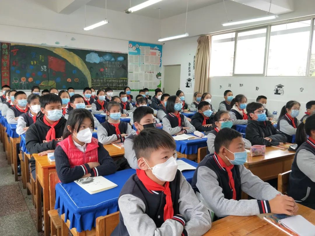 致敬逆行者,做好接班人 | 曲靖市第二小学2020年春季学期开学第一课