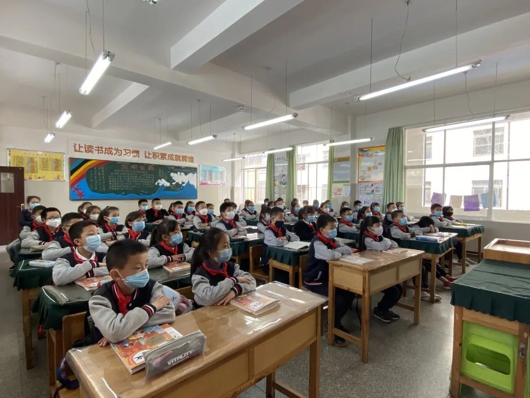 致敬逆行者,做好接班人 | 曲靖市第二小学2020年春季学期开学第一课