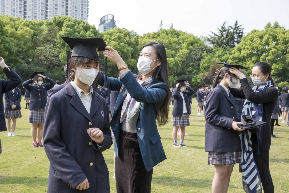 开学记 返校首日 上海市第三女子中学的第一堂课和成人礼 成人礼 成人仪式 新冠肺炎 新浪新闻 开学记 返校首日 上海市第三女子中学的第一堂课和成人礼 成人礼 成人仪式 新冠肺炎 新浪新闻