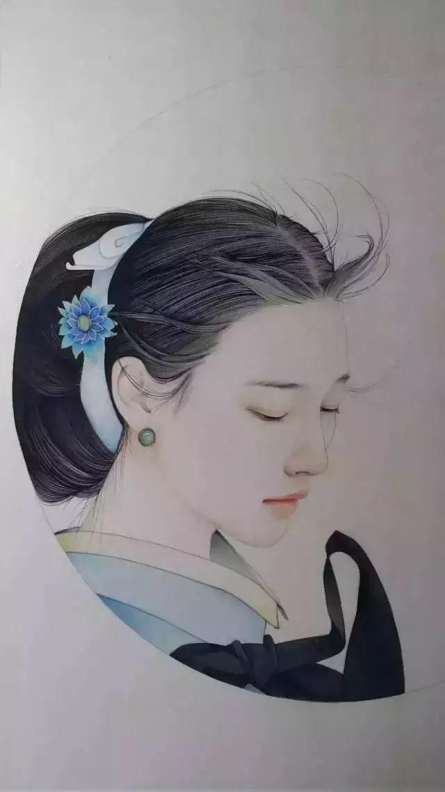 90后美女画家画工细腻线条行云流水活灵活现