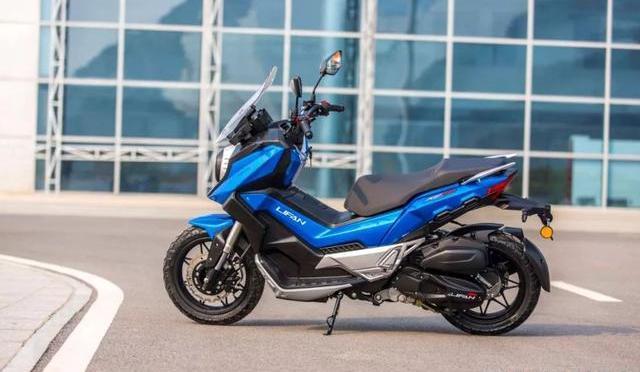 力帆adv踏板即将上市150cc水冷139匹马力或1万出头