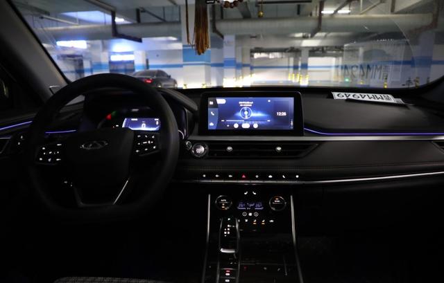 全款提奇瑞瑞虎816t次低配油耗82l悬架偏硬