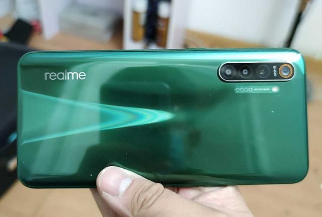 哇好香骁龙730g6400万像素256g跌至1699