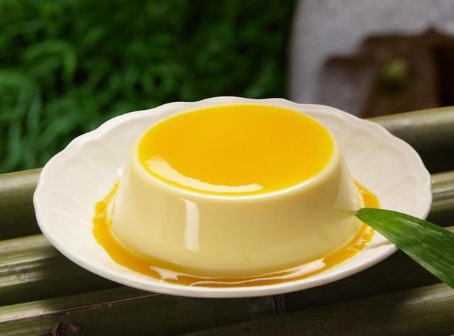 鸡蛋布丁最简单的做法,不用烤箱,入口即化,细腻又爽滑