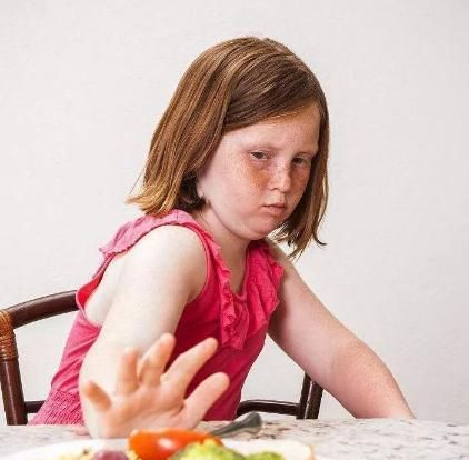 孩子挑食怎么办不爱吃菜只吃肉这几个方法很管用