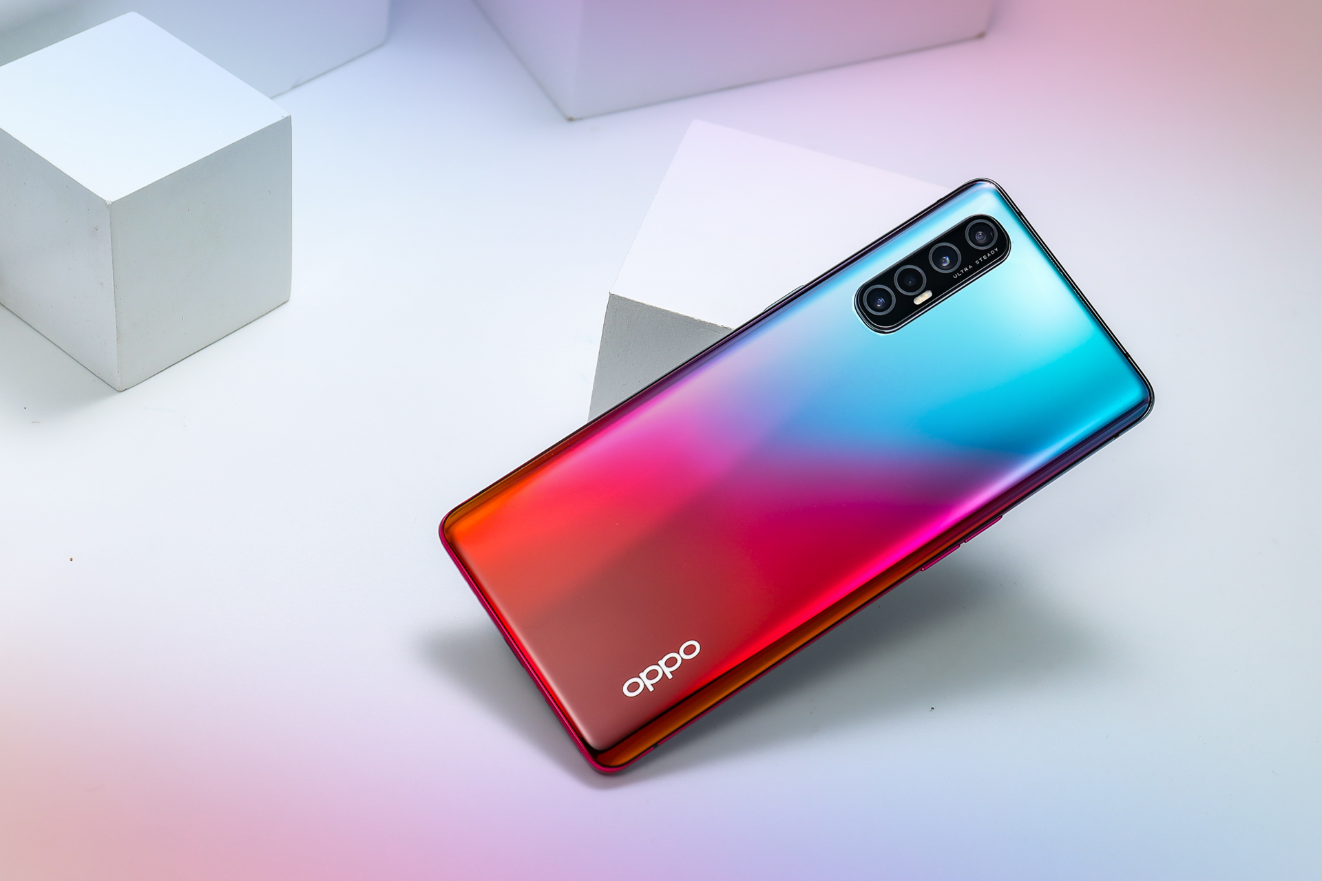 上市4个月oppo reno3 pro依旧香飘飘,网友:有颜有料,还很轻