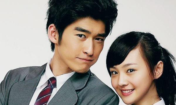 张翰郑爽终于同框,分手多年再次一起出现,复合粉太激动!